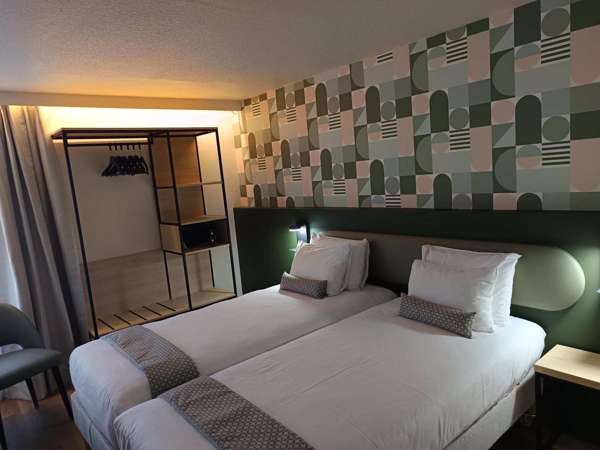 กีริอ๊าด แวร์นง แซ็ง มาร์เซล Hotel Saint-Marcel  ภายนอก รูปภาพ